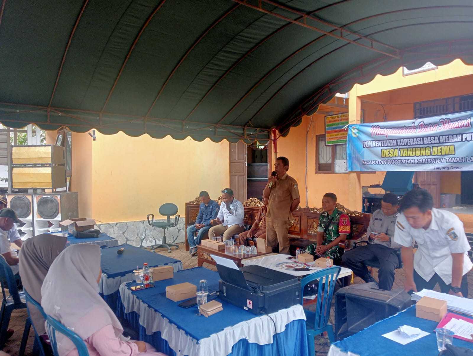 Musyawarah Desa Khusus Pembentukan Koperasi Merah Putih Desa Tanjung Dewa Kecamatan Panyipatan